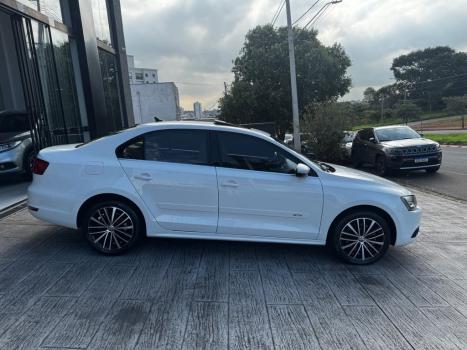 VOLKSWAGEN Jetta 2.0 4P TSI HIGHLINE 211 CV AUTOM�TICO, Foto 6
