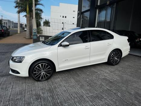 VOLKSWAGEN Jetta 2.0 4P TSI HIGHLINE 211 CV AUTOM�TICO, Foto 11