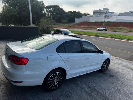 VOLKSWAGEN Jetta 2.0 4P TSI HIGHLINE 211 CV AUTOM�TICO, Foto 12