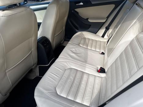 VOLKSWAGEN Jetta 2.0 4P TSI HIGHLINE 211 CV AUTOM�TICO, Foto 17