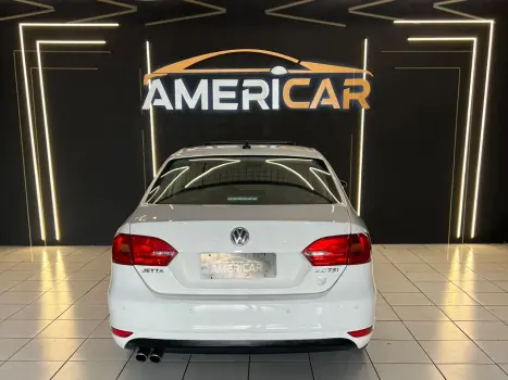 VOLKSWAGEN Jetta 2.0 4P TSI HIGHLINE 211 CV AUTOM�TICO, Foto 4