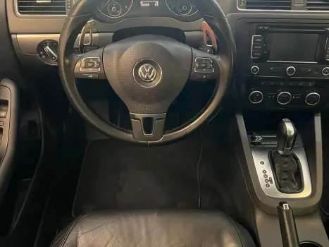 VOLKSWAGEN Jetta 2.0 4P TSI HIGHLINE 211 CV AUTOM�TICO, Foto 6