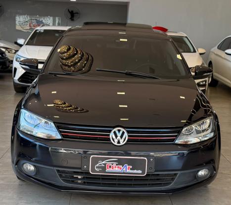 VOLKSWAGEN Jetta 2.0 4P COMFORTLINE TIPTRONIC AUTOM�TICO, Foto 3