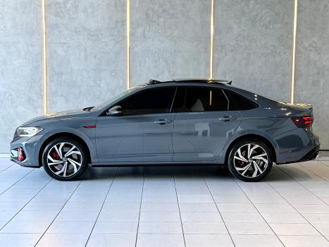 VOLKSWAGEN Jetta 2.0 4P 350 TSI GLI AUTOM�TICO DSG, Foto 2