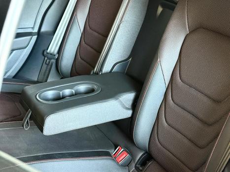 VOLKSWAGEN Jetta 2.0 4P 350 TSI GLI AUTOM�TICO DSG, Foto 18
