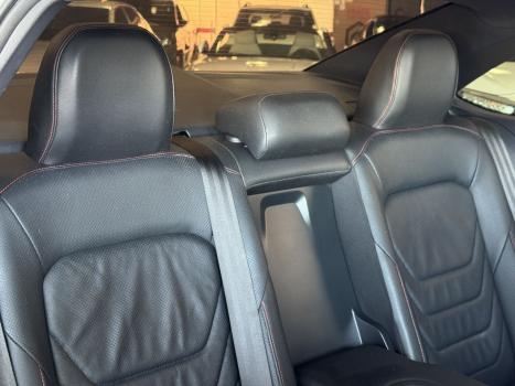 VOLKSWAGEN Jetta 2.0 4P 350 TSI GLI AUTOM�TICO DSG, Foto 13
