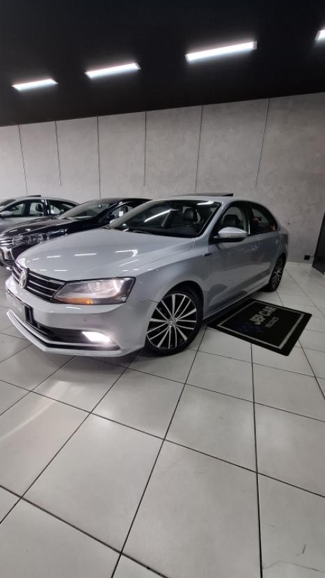 VOLKSWAGEN Jetta 2.0 4P FLEX COMFORTLINE TIPTRONIC AUTOM�TICO, Foto 1