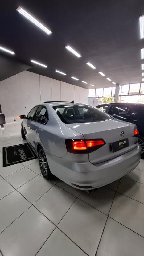 VOLKSWAGEN Jetta 2.0 4P FLEX COMFORTLINE TIPTRONIC AUTOM�TICO, Foto 6