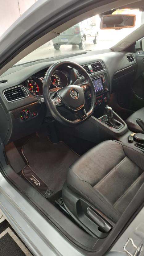 VOLKSWAGEN Jetta 2.0 4P FLEX COMFORTLINE TIPTRONIC AUTOM�TICO, Foto 7