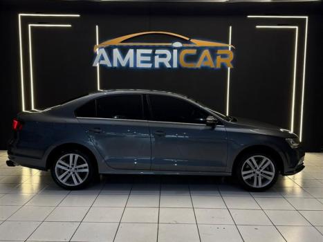 VOLKSWAGEN Jetta 2.0 4P TSI HIGHLINE 211 CV AUTOM�TICO, Foto 3