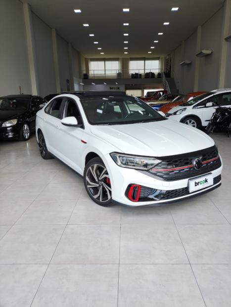 VOLKSWAGEN Jetta 2.0 4P 350 TSI GLI AUTOM�TICO DSG, Foto 2