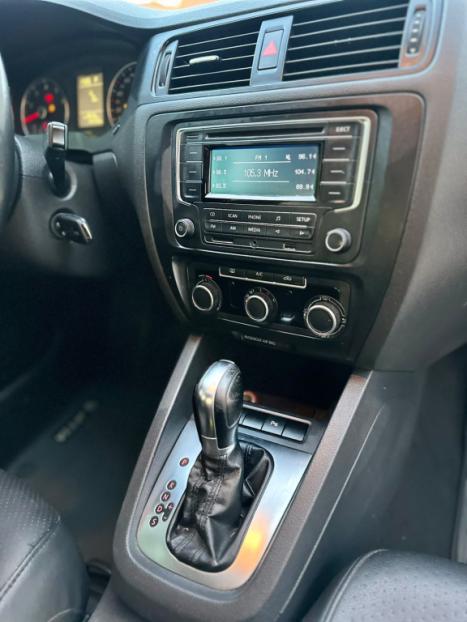 VOLKSWAGEN Jetta 2.0 4P FLEX AUTOM�TICO, Foto 7
