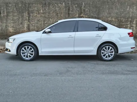 VOLKSWAGEN Jetta 2.0 4P FLEX COMFORTLINE TIPTRONIC AUTOM�TICO, Foto 7
