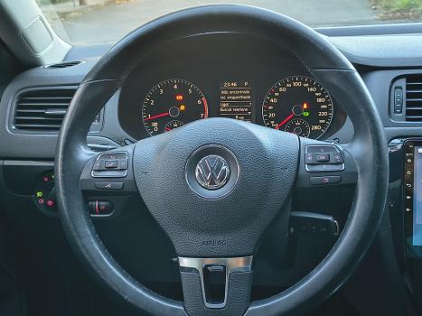 VOLKSWAGEN Jetta 2.0 4P FLEX COMFORTLINE TIPTRONIC AUTOM�TICO, Foto 15