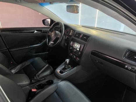 VOLKSWAGEN Jetta 2.0 4P FLEX COMFORTLINE TIPTRONIC AUTOM�TICO, Foto 3