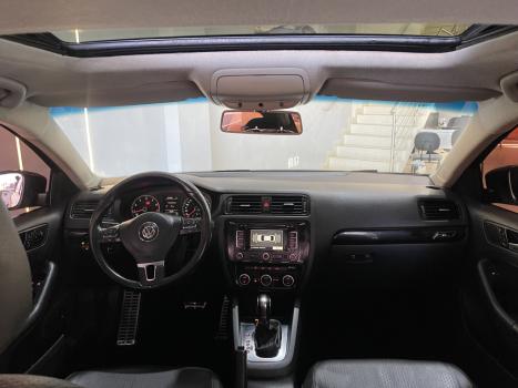 VOLKSWAGEN Jetta 2.0 4P FLEX COMFORTLINE TIPTRONIC AUTOM�TICO, Foto 14