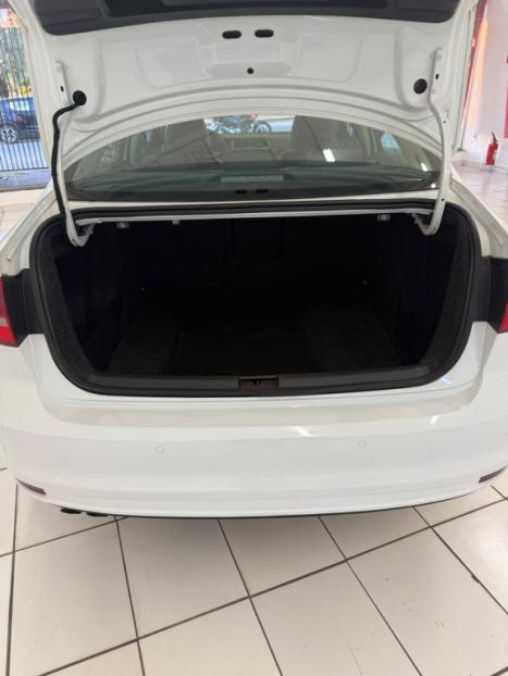 VOLKSWAGEN Jetta 2.0 4P FLEX AUTOM�TICO, Foto 5