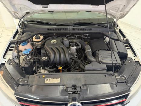 VOLKSWAGEN Jetta 2.0 4P FLEX AUTOM�TICO, Foto 7