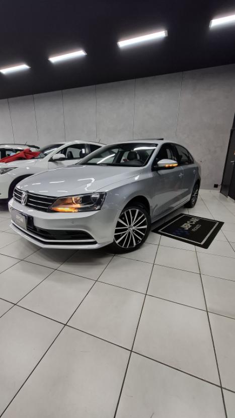 VOLKSWAGEN Jetta 2.0 4P FLEX COMFORTLINE TIPTRONIC AUTOM�TICO, Foto 1