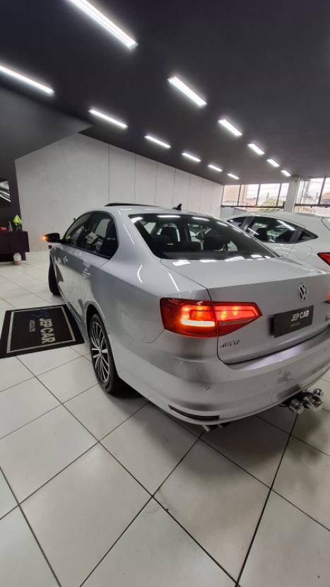 VOLKSWAGEN Jetta 2.0 4P FLEX COMFORTLINE TIPTRONIC AUTOM�TICO, Foto 6