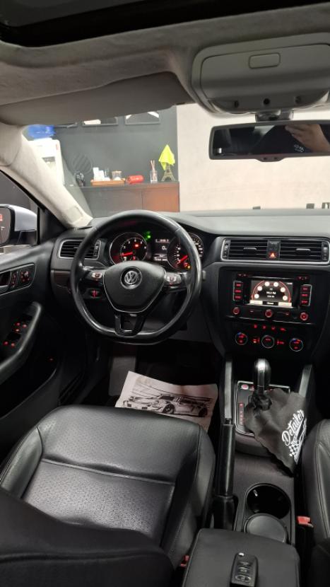 VOLKSWAGEN Jetta 2.0 4P FLEX COMFORTLINE TIPTRONIC AUTOM�TICO, Foto 7