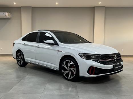 VOLKSWAGEN Jetta 2.0 4P 350 TSI GLI AUTOM�TICO DSG, Foto 2