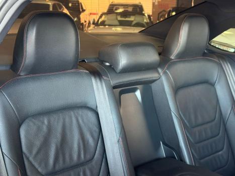 VOLKSWAGEN Jetta 2.0 4P 350 TSI GLI AUTOM�TICO DSG, Foto 19