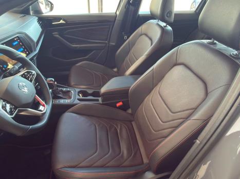 VOLKSWAGEN Jetta 2.0 4P 350 TSI GLI AUTOM�TICO DSG, Foto 10