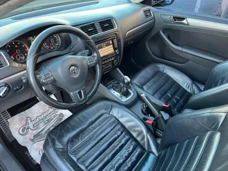 VOLKSWAGEN Jetta 2.0 4P TSI HIGHLINE 200 CV AUTOM�TICO, Foto 7