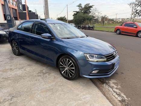 VOLKSWAGEN Jetta 2.0 4P TSI HIGHLINE 211 CV AUTOM�TICO, Foto 9
