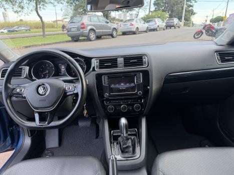 VOLKSWAGEN Jetta 2.0 4P TSI HIGHLINE 211 CV AUTOM�TICO, Foto 17