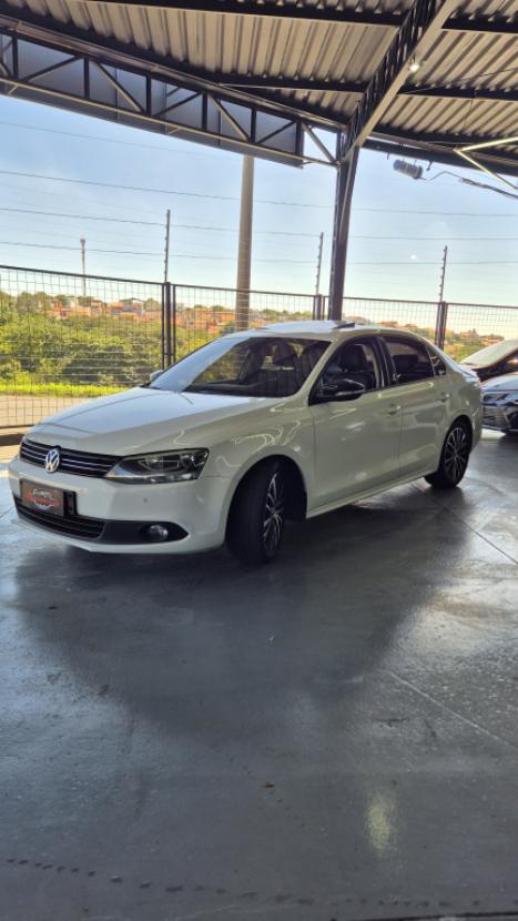 VOLKSWAGEN Jetta 2.0 4P FLEX COMFORTLINE TIPTRONIC AUTOM�TICO, Foto 4