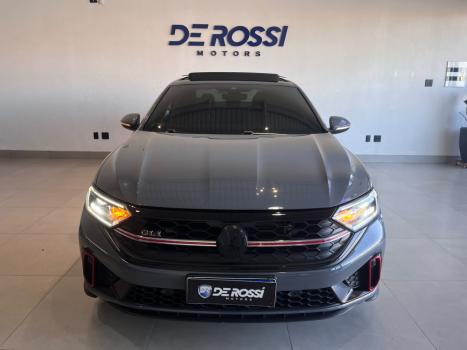 VOLKSWAGEN Jetta 2.0 4P 350 TSI GLI AUTOM�TICO DSG, Foto 4