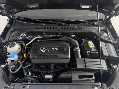 VOLKSWAGEN Jetta 2.0 4P TSI HIGHLINE 211 CV AUTOM�TICO, Foto 11