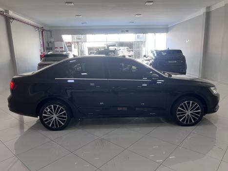 VOLKSWAGEN Jetta 2.0 4P TSI HIGHLINE 211 CV AUTOM�TICO, Foto 14