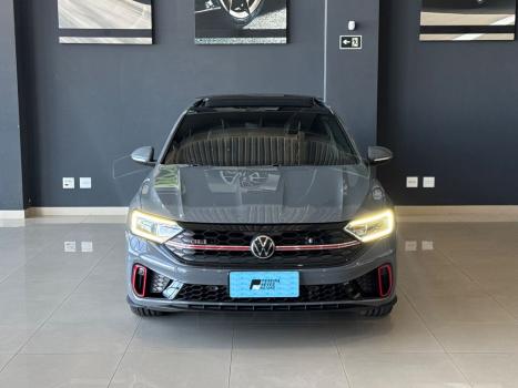 VOLKSWAGEN Jetta 2.0 4P 350 TSI GLI AUTOM�TICO DSG, Foto 3