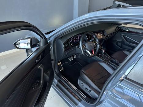 VOLKSWAGEN Jetta 2.0 4P 350 TSI GLI AUTOM�TICO DSG, Foto 17