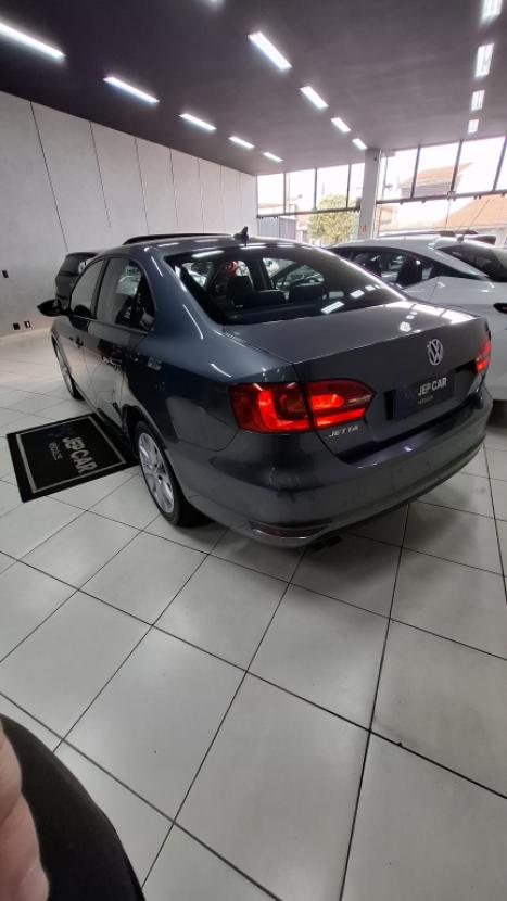 VOLKSWAGEN Jetta 2.0 4P FLEX COMFORTLINE TIPTRONIC AUTOM�TICO, Foto 6