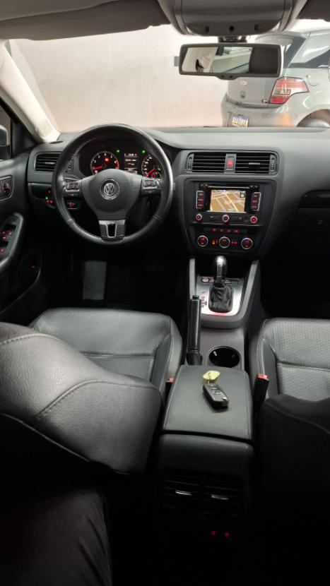 VOLKSWAGEN Jetta 2.0 4P FLEX COMFORTLINE TIPTRONIC AUTOM�TICO, Foto 7