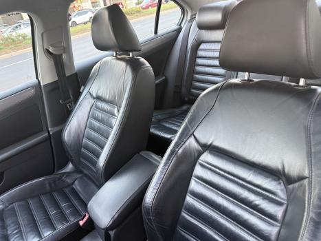 VOLKSWAGEN Jetta 2.0 4P TSI HIGHLINE 200 CV AUTOM�TICO, Foto 10