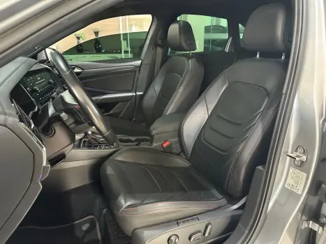 VOLKSWAGEN Jetta 2.0 4P 350 TSI GLI AUTOM�TICO DSG, Foto 17
