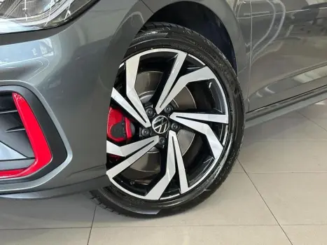 VOLKSWAGEN Jetta 2.0 4P 350 TSI GLI AUTOM�TICO DSG, Foto 7