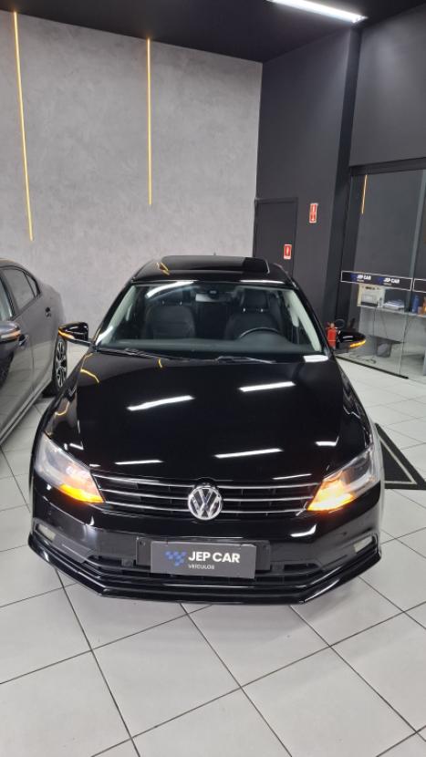 VOLKSWAGEN Jetta 2.0 4P FLEX COMFORTLINE TIPTRONIC AUTOM�TICO, Foto 2