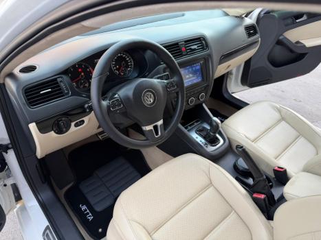 VOLKSWAGEN Jetta 2.0 4P FLEX COMFORTLINE TIPTRONIC AUTOM�TICO, Foto 13
