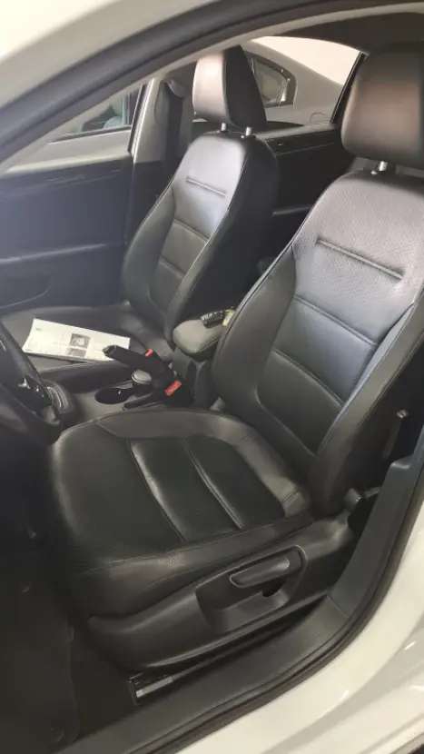 VOLKSWAGEN Jetta 2.0 4P FLEX COMFORTLINE TIPTRONIC AUTOM�TICO, Foto 9