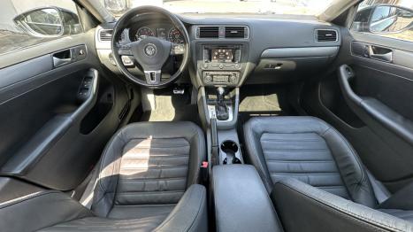 VOLKSWAGEN Jetta 2.0 4P TSI HIGHLINE 211 CV AUTOM�TICO, Foto 4