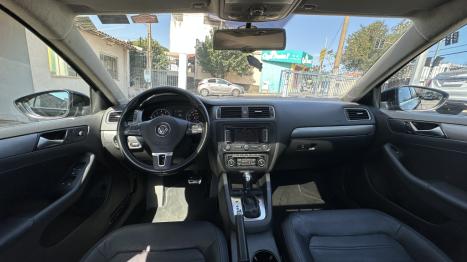 VOLKSWAGEN Jetta 2.0 4P TSI HIGHLINE 211 CV AUTOM�TICO, Foto 5