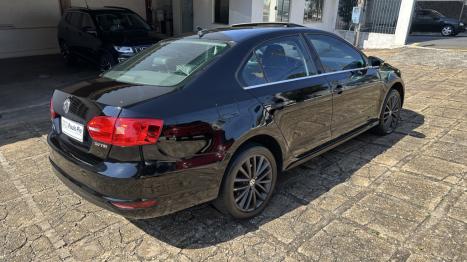 VOLKSWAGEN Jetta 2.0 4P TSI HIGHLINE 211 CV AUTOM�TICO, Foto 10