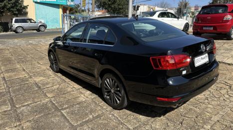 VOLKSWAGEN Jetta 2.0 4P TSI HIGHLINE 211 CV AUTOM�TICO, Foto 11
