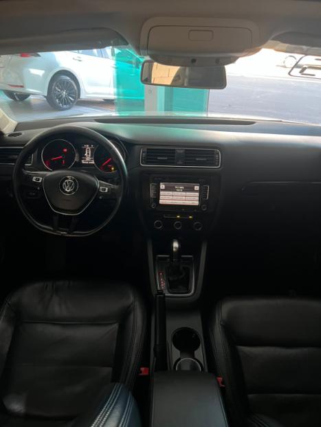 VOLKSWAGEN Jetta 2.0 4P COMFORTLINE TIPTRONIC AUTOM�TICO, Foto 9
